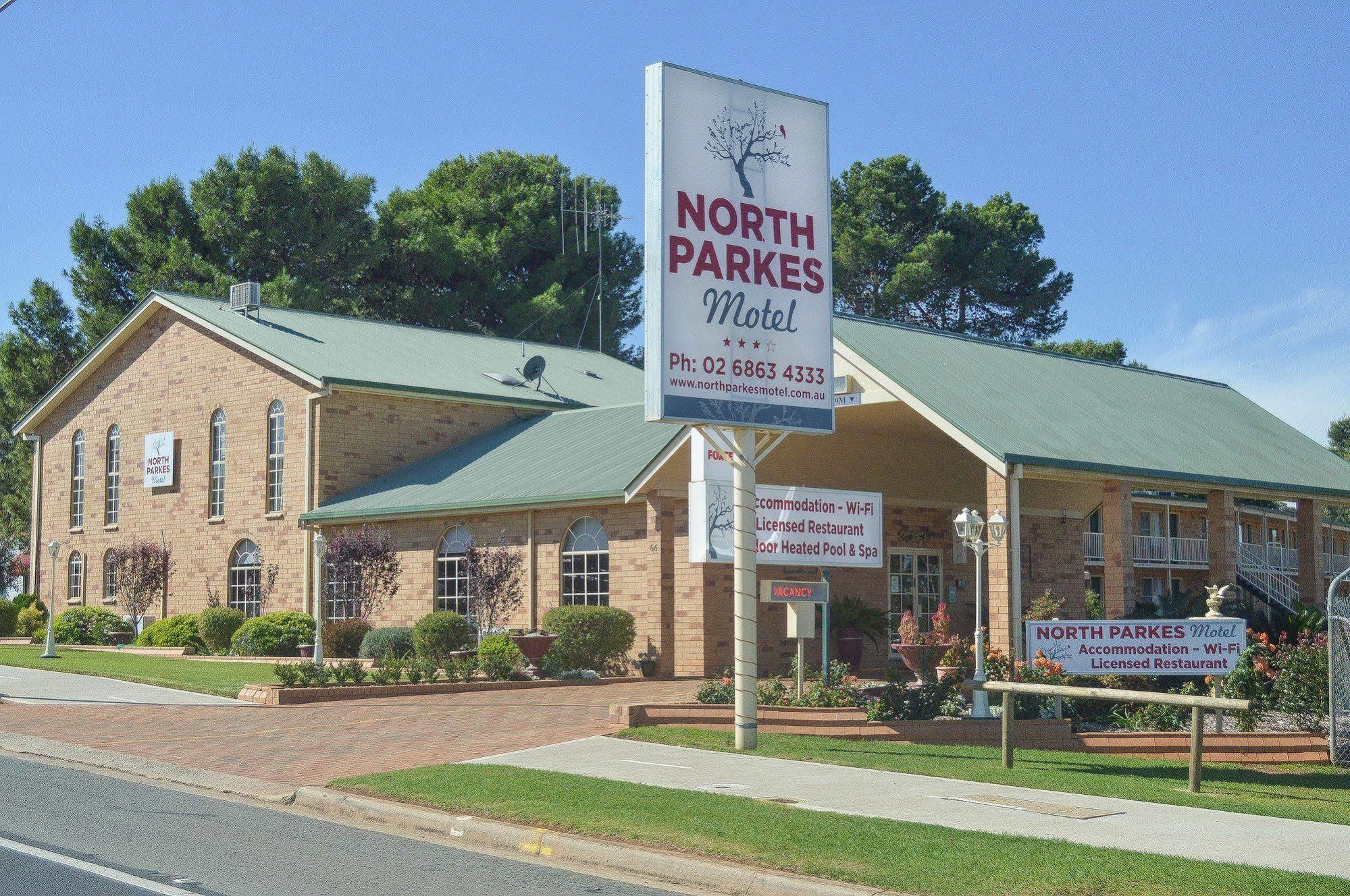 North Parkes Motel Exteriér fotografie